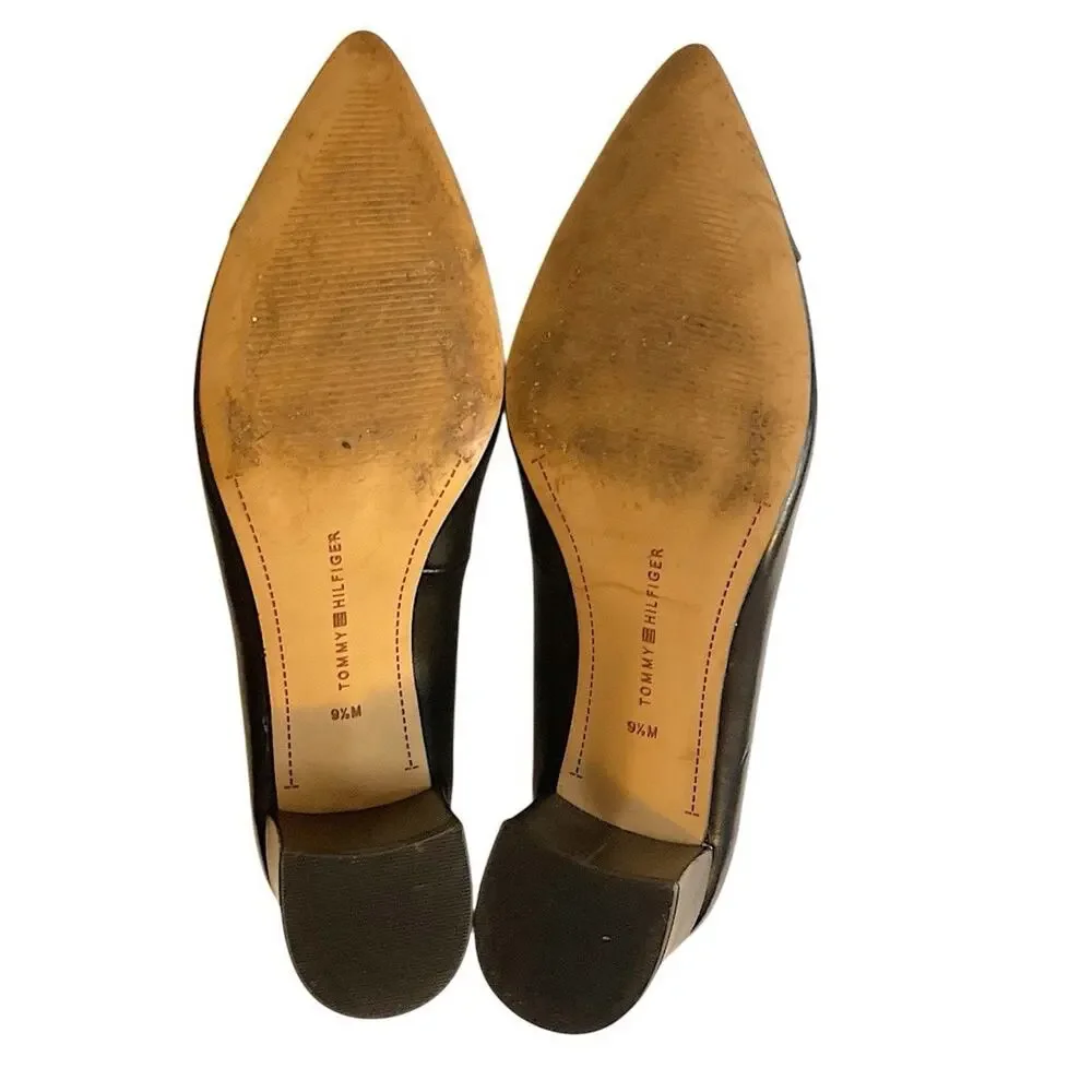 Tommy Hilfiger Women's Neysa Black Patent Toe Metal‎ Medallion Block Heels 9.5M